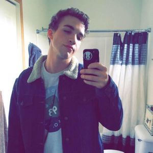 Meet your Posher, Chantz